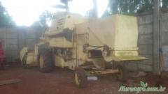 Colheitadeira New Holland 1530